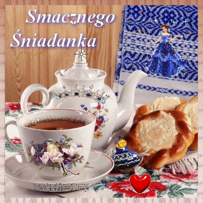 Smacznego śniadanka herbatka i bułeczki z serem!