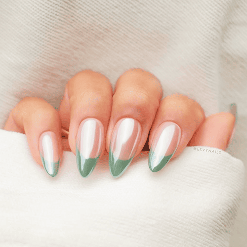 Trendy w manicure. Wiosenne paznokcie.