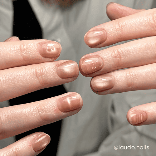 Wiosenny manicure! Stonowane odcienie brązu.